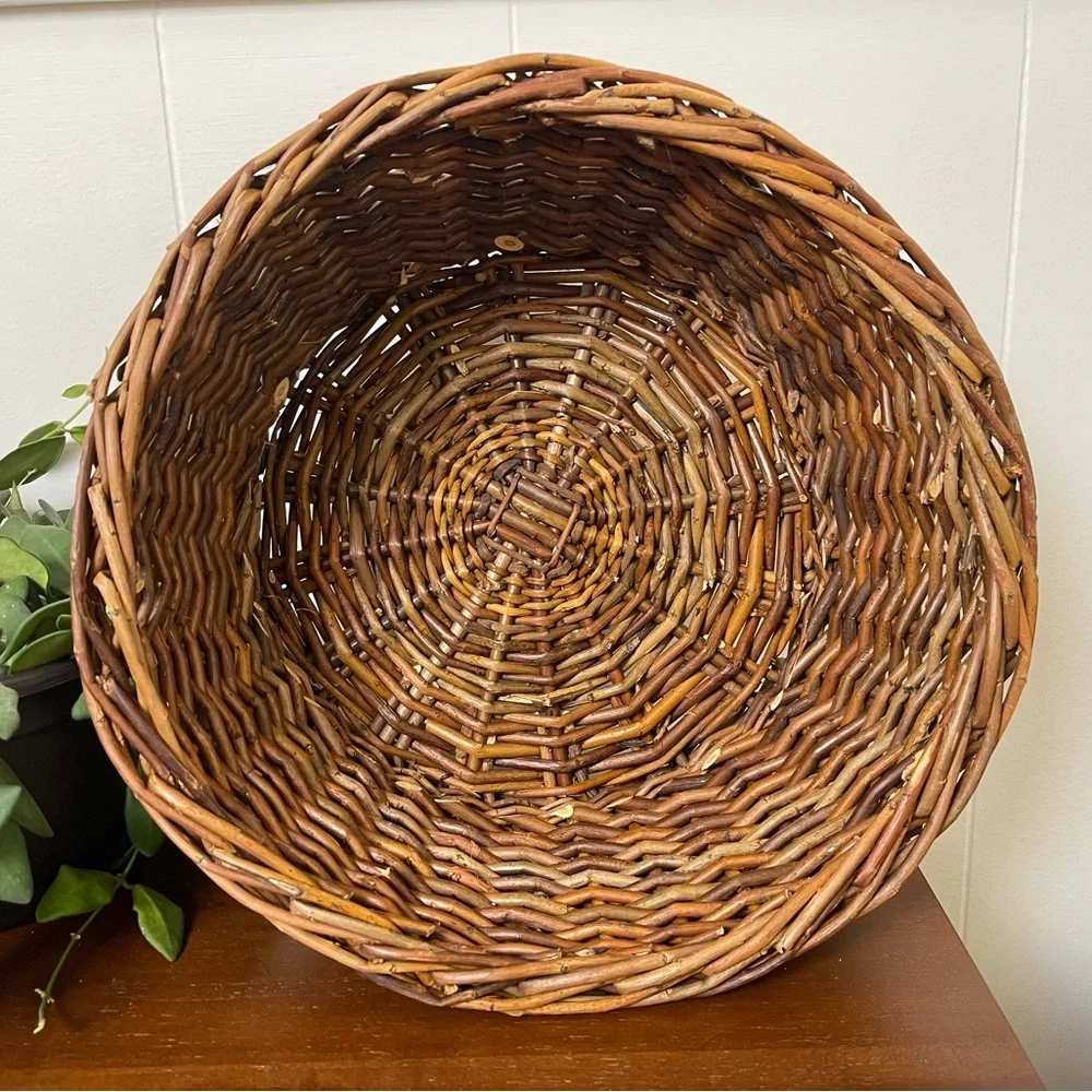 Vintage Rustic Brown Woven Sturdy Plant /‎ Fruit Basket storage Boho Granny
